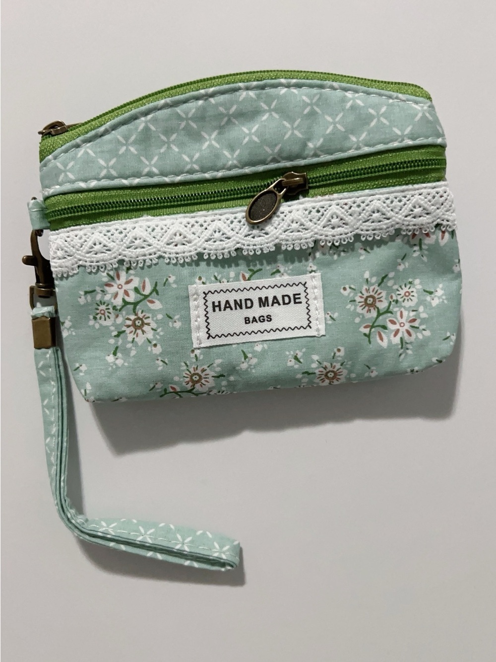 Green Floral Coin Purse Small Wallet with Zipper & Wrist Strap